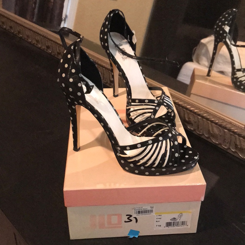 Jennifer Lopez heels